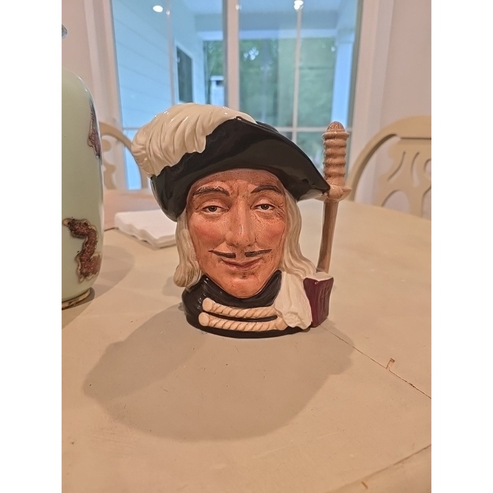 Royal Doulton Aramis Character Jug D6441 Large Three Musketeers 1955 England - Picture 3 of 7